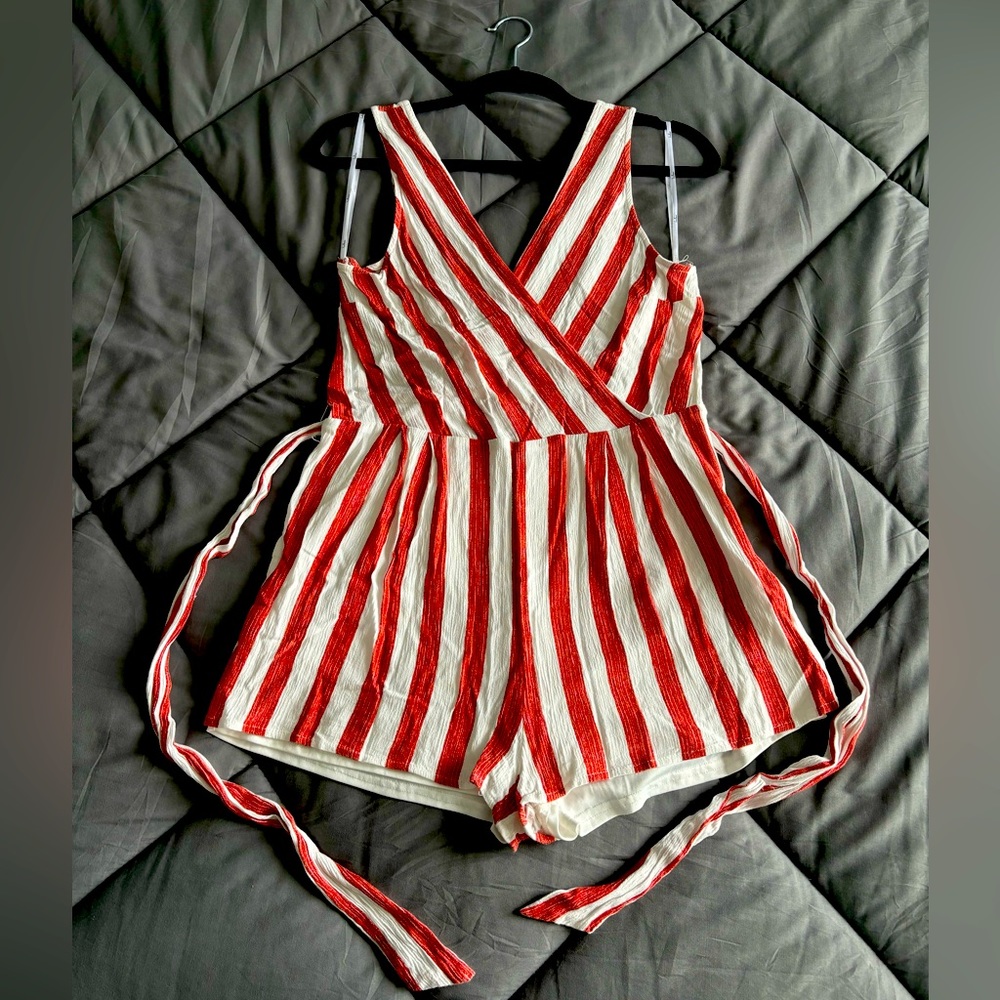 Lulu’s Pier Pleasure Red & White Striped Romper